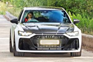 阿莫林前脚离开拉什福德后脚抵达卡灵顿，没谈转会只是训练