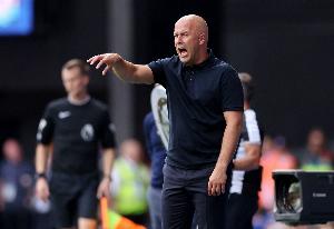 记者：利物浦对阵普雷斯顿的友谊赛将正常进行