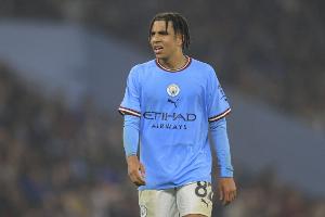 开云APP-记者：森林2500万+500万欧报价刘易斯被曼城拒绝 曼城要4000万欧