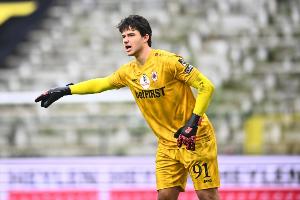 天空:拉门斯已抵达英格兰,正前往卡灵顿基地准备接受曼联体检