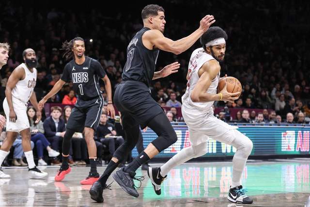 开云在线-拒爆冷！骑士惊险终结2连败：哈登复出轰22+9+8，奇兵送3断5帽