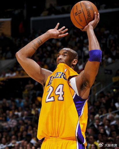 21世纪最强得分手是科比，哪怕他的81分纪录被打破了|科比·布莱恩特|体育赛事讨论|多伦多猛龙队|nba|科比-布莱恩特_新浪体育_新浪新闻